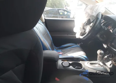 2011 Nissan Rogue Sv z USA, uszkodzony, nr VIN JN8AS5MT2BW563863